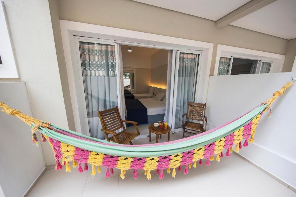 גוארויה The Falls Hotel מראה חיצוני תמונה